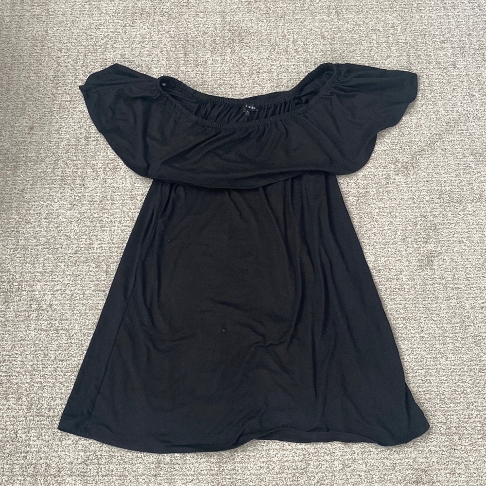As U Wish Black Shoulder Drop Tunic Blouse Size XL Super Soft and Cute Spandex